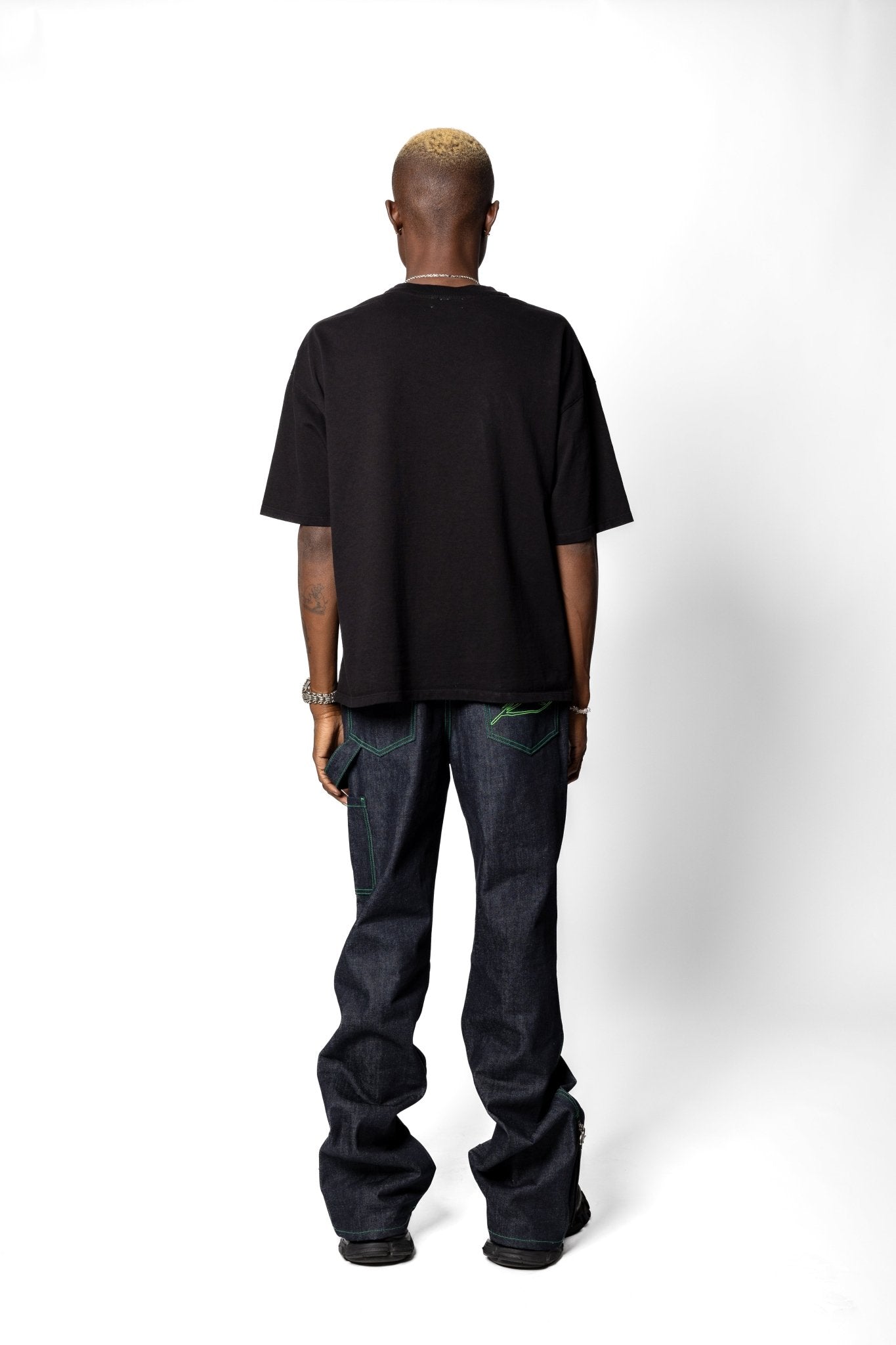 Joe Read Hollywood Tee close — graphic detail