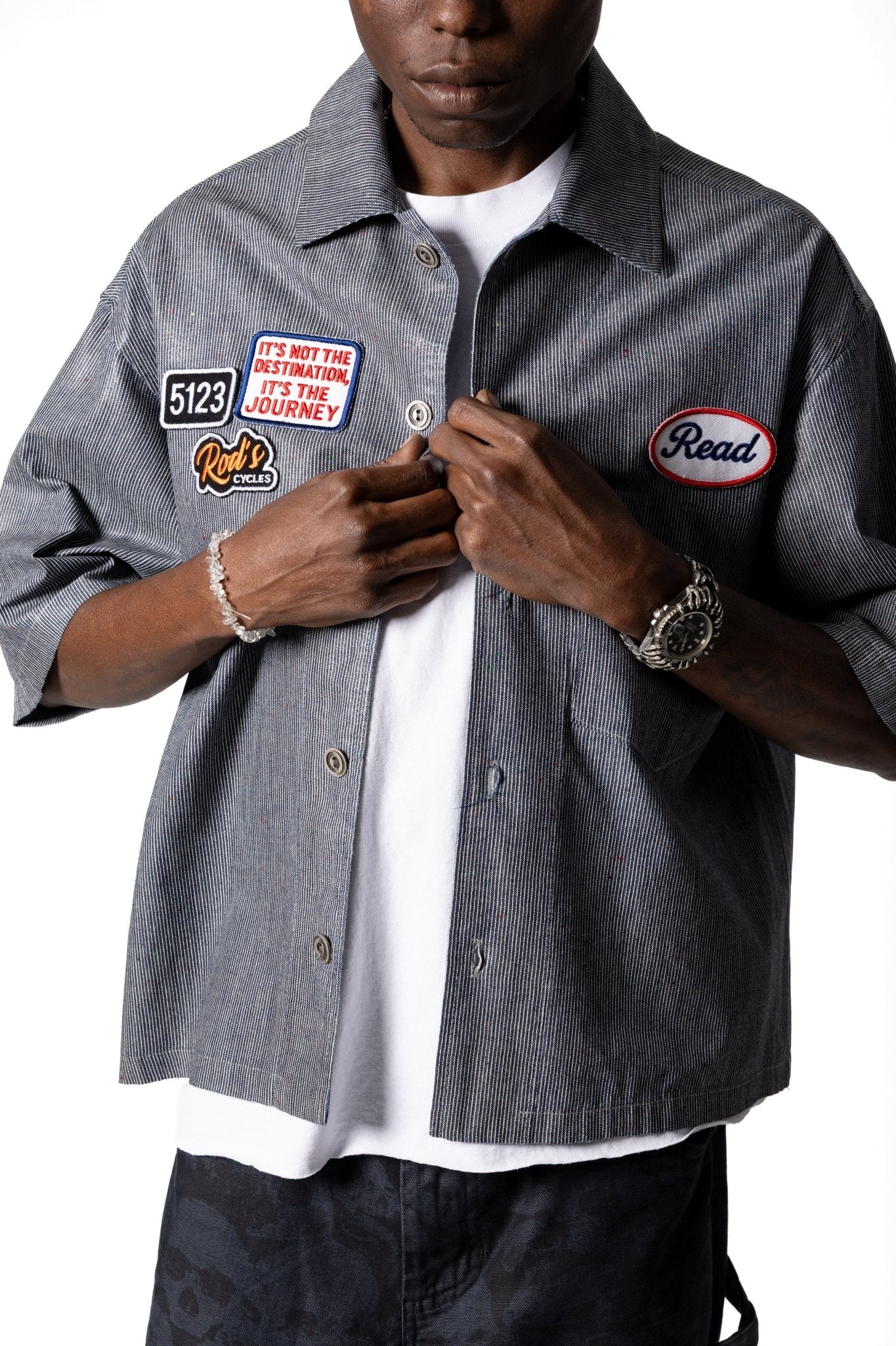 Joe Read 5123 Mechanic Shirt detail — chain-stitched 5123 patch